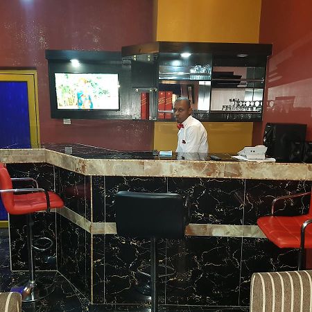 The Resident Hotel Owerri Extérieur photo